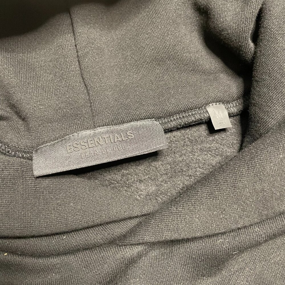 FOG - Fear of God Essentials Black Fleece Hoodie FW24 - (READ DESCRIPTION) - Picture 7 of 11